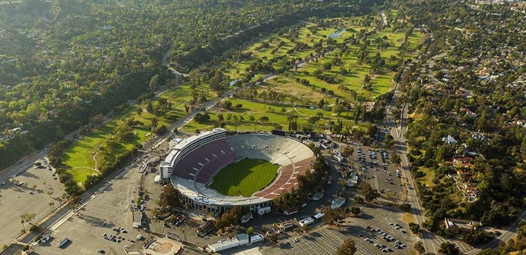 Bird's eye view of stadium 